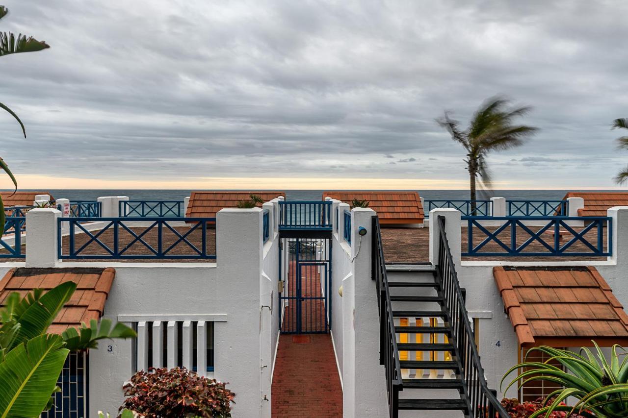 Le Paradis, Self-Catering Beachfront Apartments Баллито Экстерьер фото